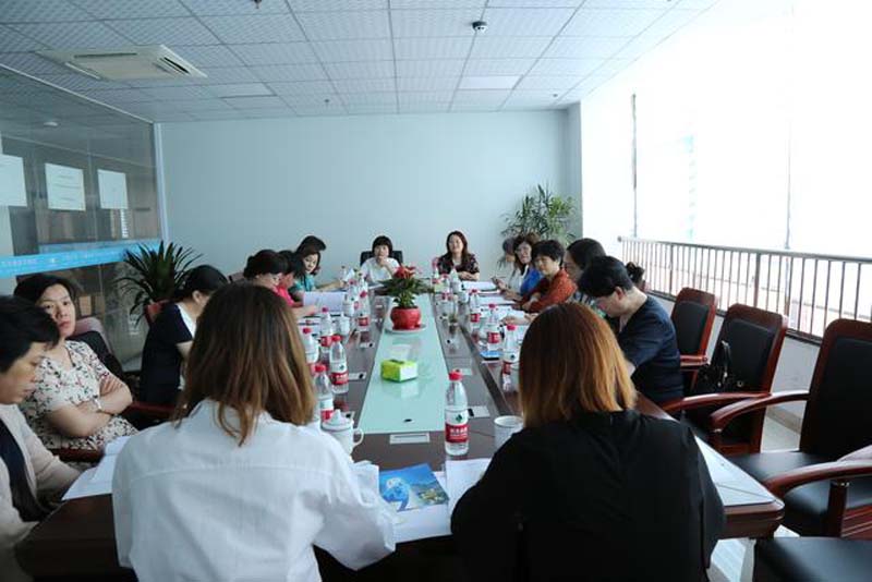 安庆市女企业家协会第三届第一次会长办公会暨协会揭牌仪式在迈德普斯圆满举行